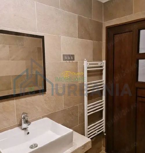 Apartament cu douca camere, zona Copou. - Poză 3
