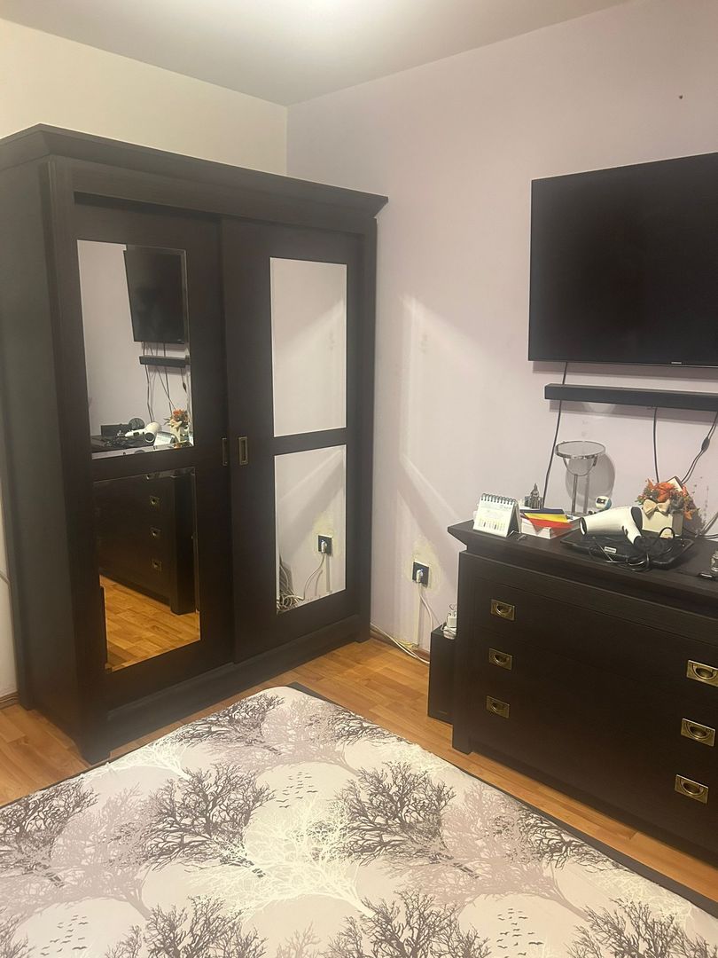 Apartament 2 camere, etaj 3, Trivale, la intrare in cartier - Poză 9