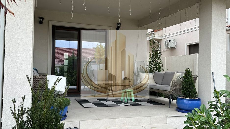 Duplex premium cu 4 camere, 3 bai | Dumbrăvița | Curte spectaculoasă - Poză 29