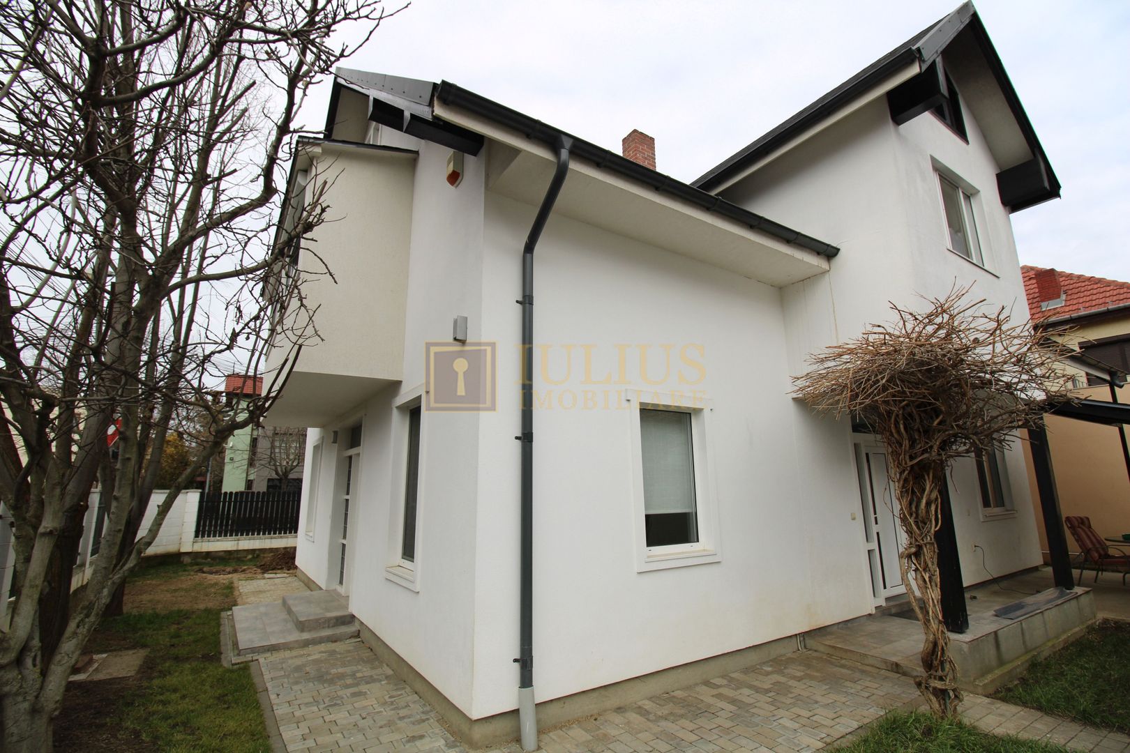 Casa individuala, zona Brytim, 4 camere + 2 bai, centrala proprie. - Poză 30