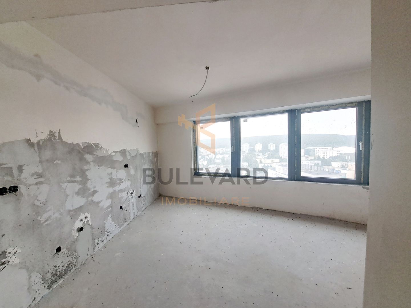 Pret special! Apartament 3 camere + terasa 13 mp view superb! - Poză 10