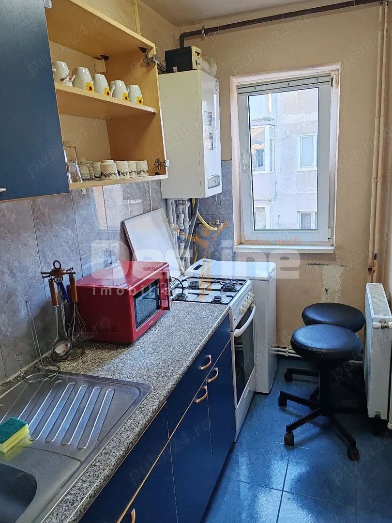 Apartament cu 2 camere de închiriat – Zona Casa de Cultură, Constanța - Poză 3