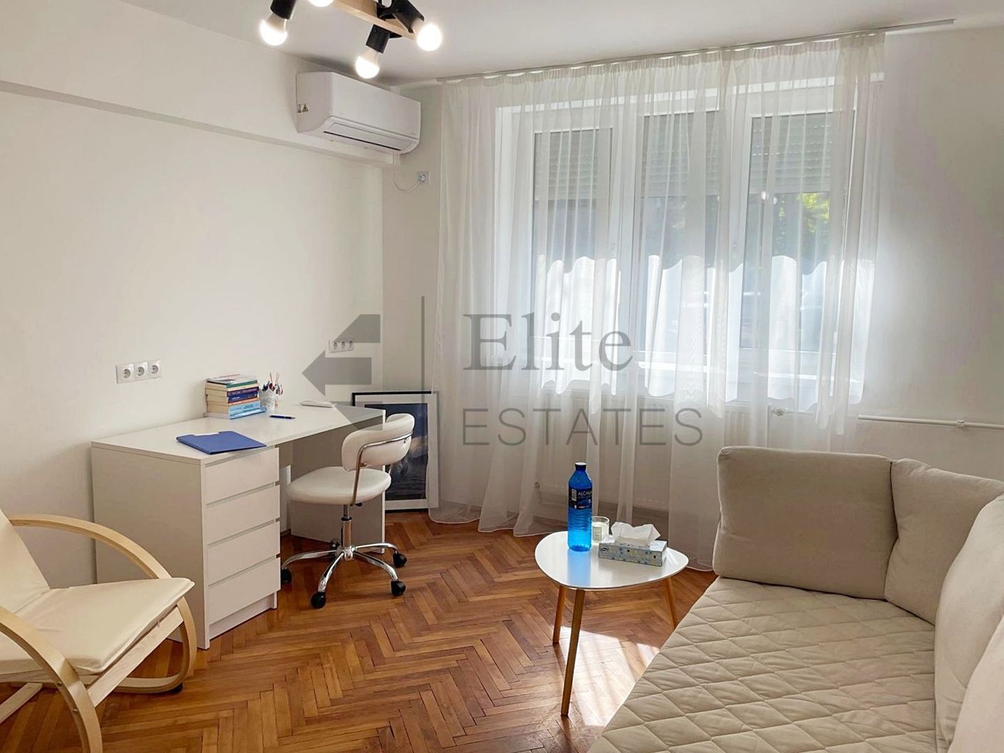 Birou ultracentral cu 2 camere de inchiriat în Oradea - Poză 2