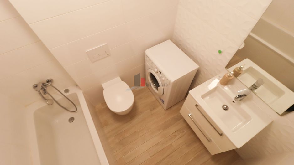 Garsoniera "EXCLUSIVO" , P-ta Victoriei, bloc exclusivist, TERASA mare - Poză 14