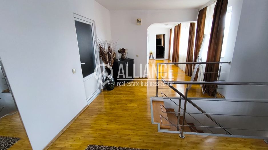 MEDEEA Vila P+1 mobilata complet si curte generoasa! - Poză 23