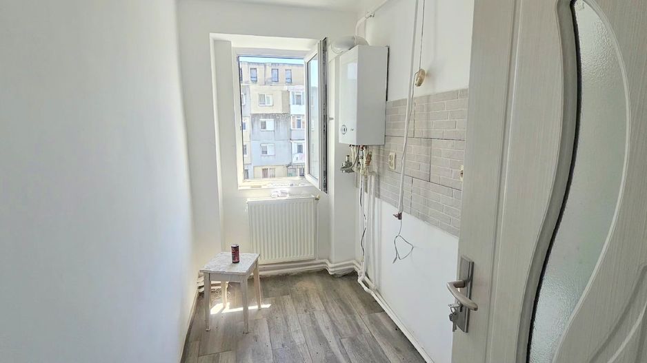 Exclusivitate - 2 camere Viziru 3, renovat, 39000 euro, neg - Poză 3
