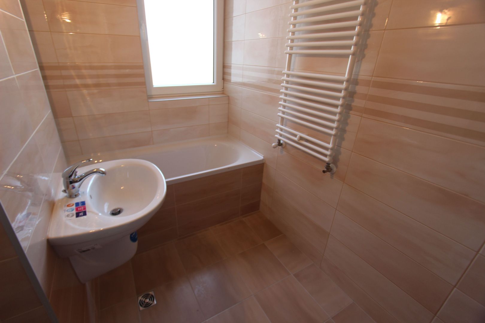 Nou si elegant - Poză 12