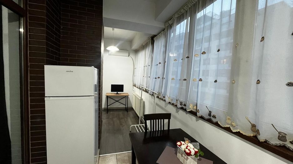 Apartament spațios 2 camere, 2 băi, centrală, bloc nou, parcare, metrou - Poză 5