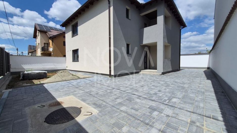 Casa individuala 5 camere + terasa, pivnita si pod amenajabil, Sibiu - Poză 2