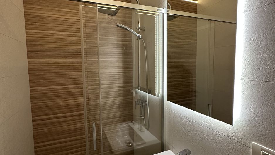 Apartament  3 camere zona Centrala - Poză 18