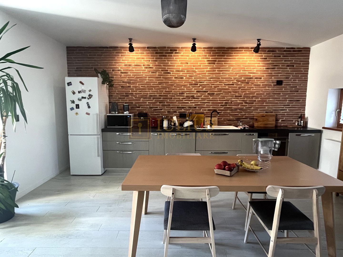 Triplex-Dumbravita, 3 camere, 2 dormitoare, 1 dressing room, 2 bai, 136mp - Poză 4