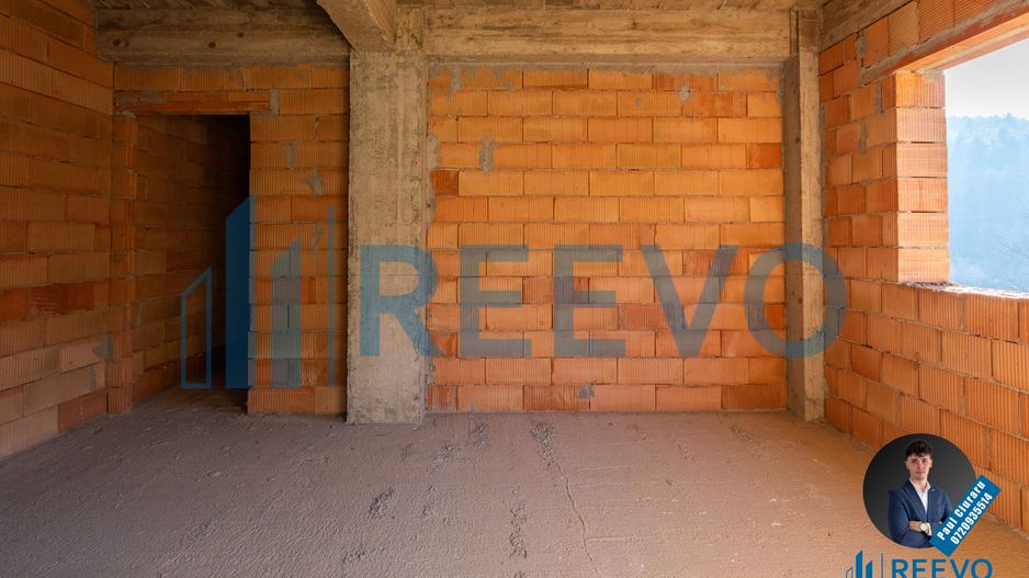 Pensiune/Vilă la roșu P+E+M în Sărata - Poză 21