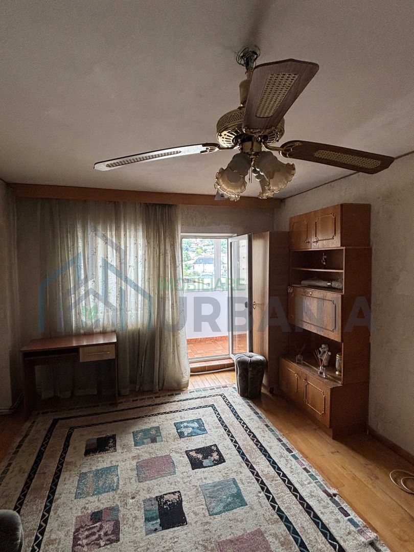 Camera living de inchiriat in apartament 4 camere - Zona Gara/Billa, Iasi - Poză 5