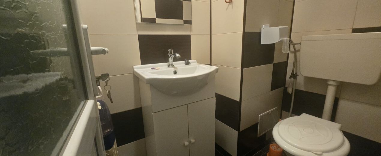 Apartament 3 camere 2 bai si 2 balcoane, Rovinari - Poză 7