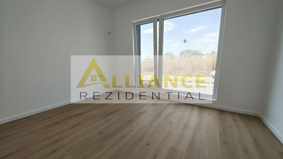 Casa individuala parter ~ 4 camere 3 bai + dressing ~ teren 444mp - Poză 4