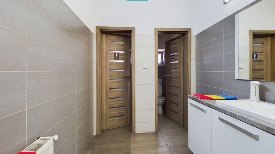 Hală industrială cu teren de 3600 mp în Gai - Poză 19