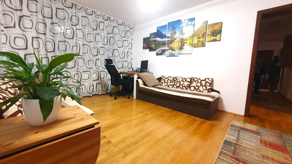 Central, 4 camere, etaj 1, mobilat si utilat - Poză 7