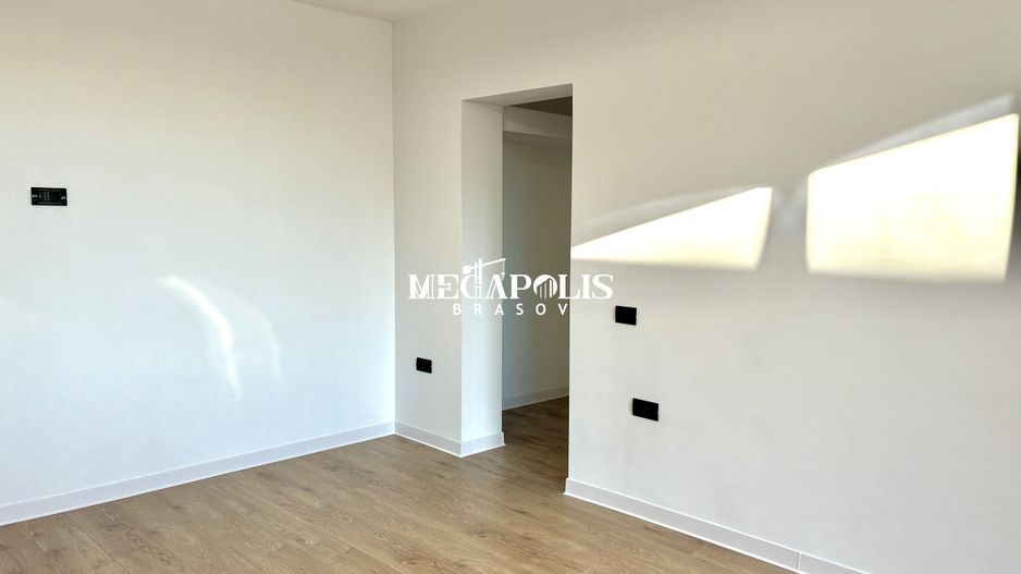 3 Camere / Tractorul / Renovat / Credit - Poză 7