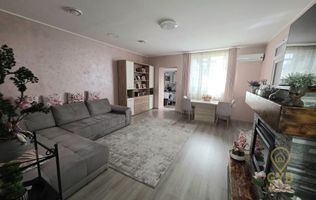 Proprietate ultracentrală cu 5 camere- str. Primăriei