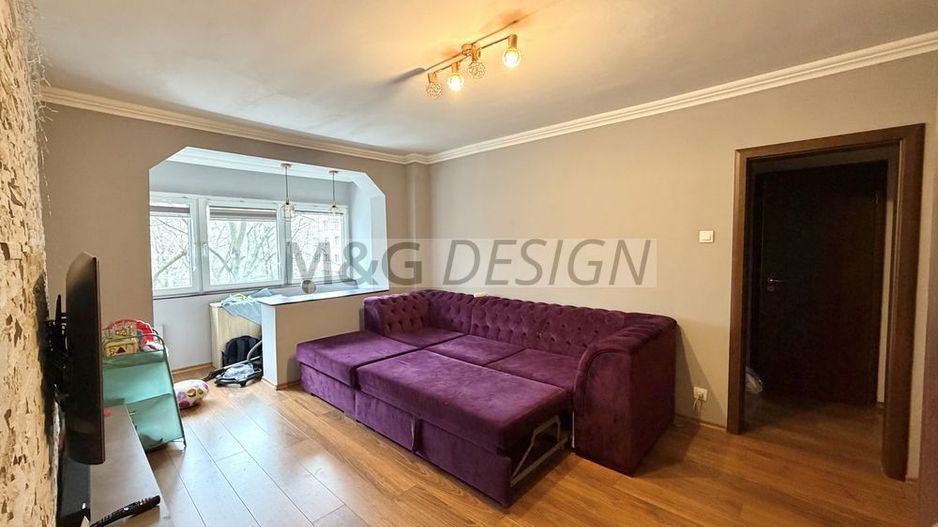 Aprtament 2 camere  Complexul Studentesc etaj 2 cu centrala - Poză 1