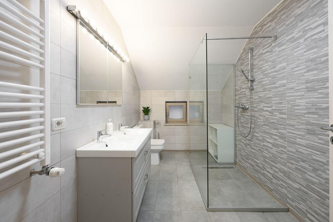 Casa modernă  Bradu-Geamana-5 min de Pitești -Argeș! - Poză 17