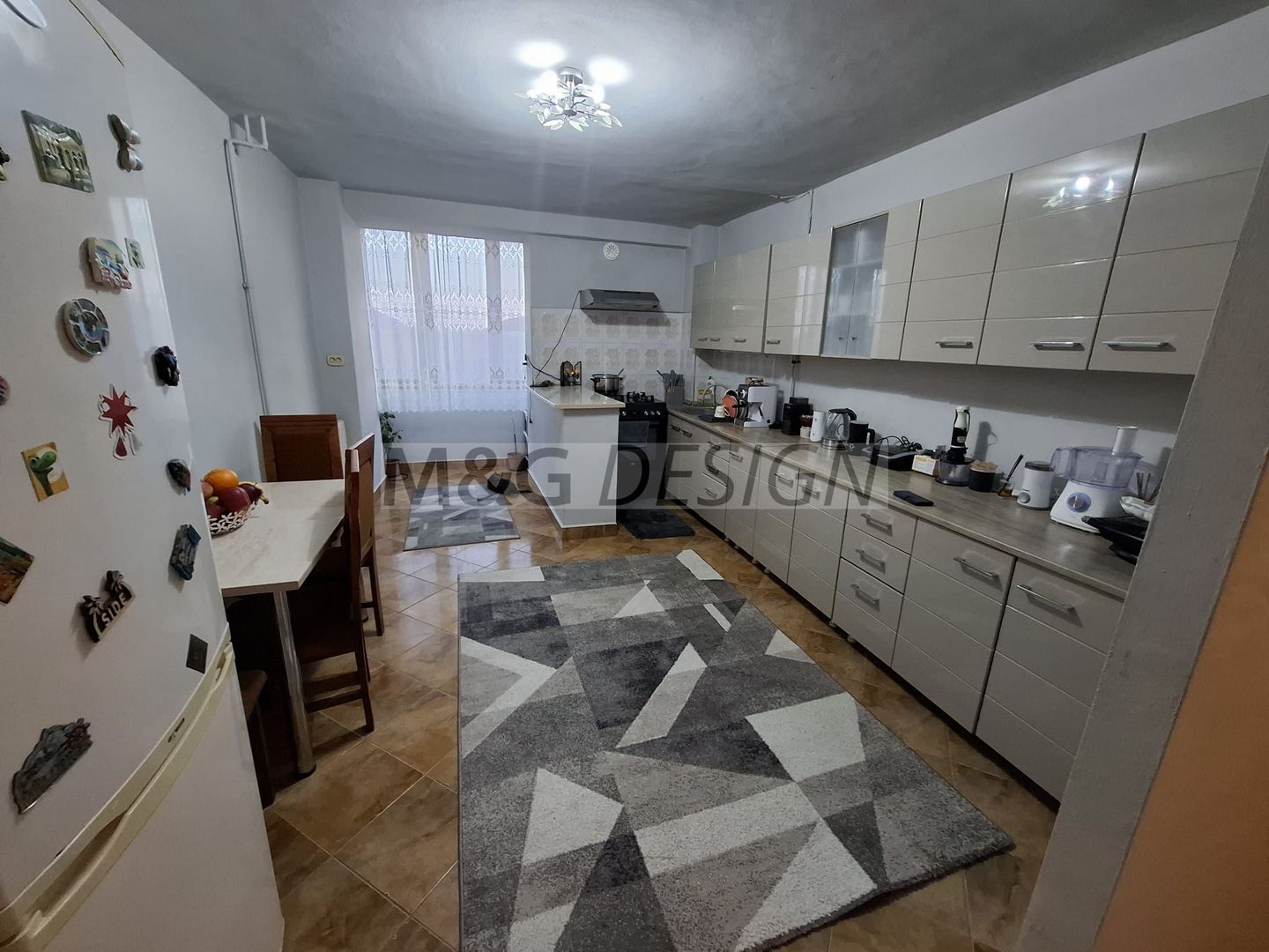 Mircea cel Batran, 4 camere, et 3 - Poză 1