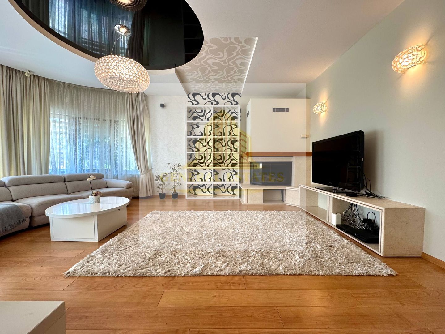 Vînzare Casă în 3 Nivele -Hlincea - 343 m.p. - Poză 7