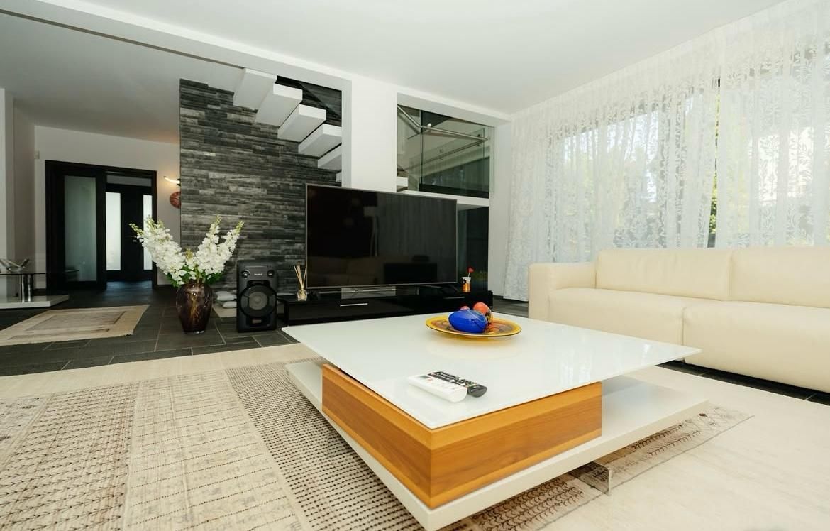 Vila cu piscina si 1000mp teren - Erou Iancu Nicolae - Poză 4