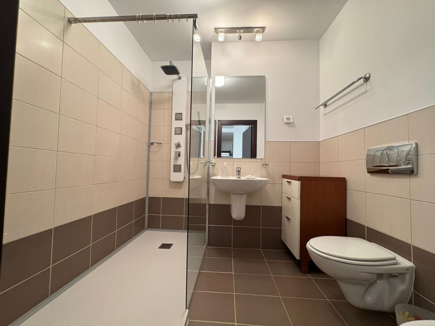 2 CAMERE || 2 LOCURI DE PARCARE + BOXA || BANEASA - Poză 12