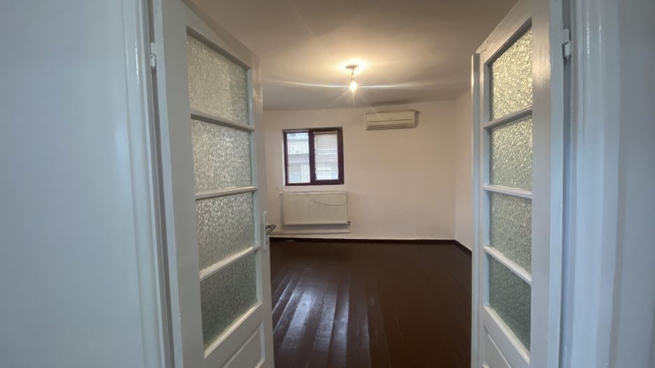 Casa de vanzare, trei camere, Vatra Luminoasa, 215,000 - Poză 5