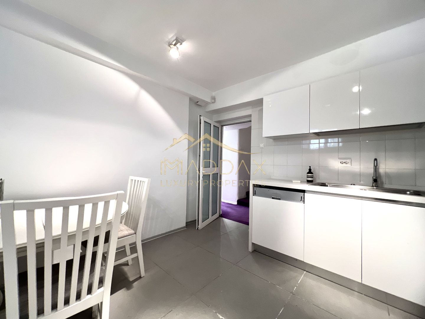 Apartament in Vila | Dorbanti - Capitale | De Vanzare | 1946 - Poză 26