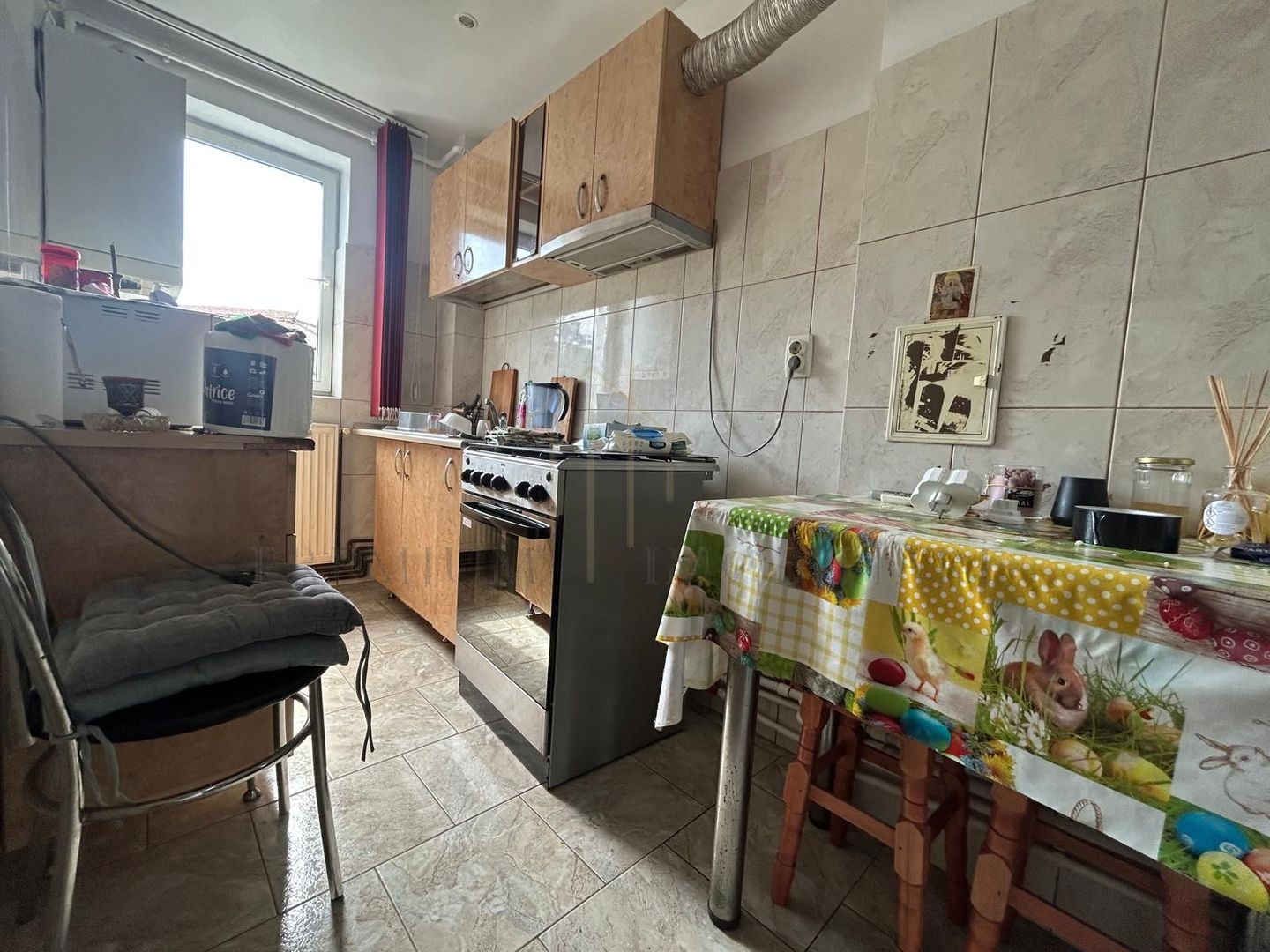 De vanzare apartament 2 camere zona Judecatorie Onesti - Poză 6