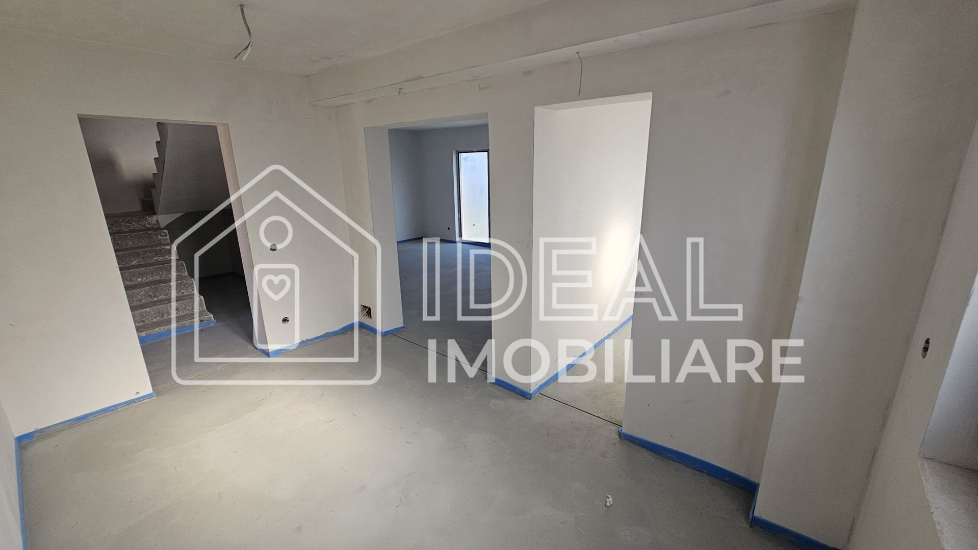 Casa Individuala Moderna cu 5 camere, si 350 mp de curte, in Sura Mica - Poză 3