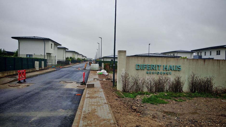 Casa Parter 3 camere CRISTIAN, DIFERIT HAUS,teren 500 mp - Poză 14