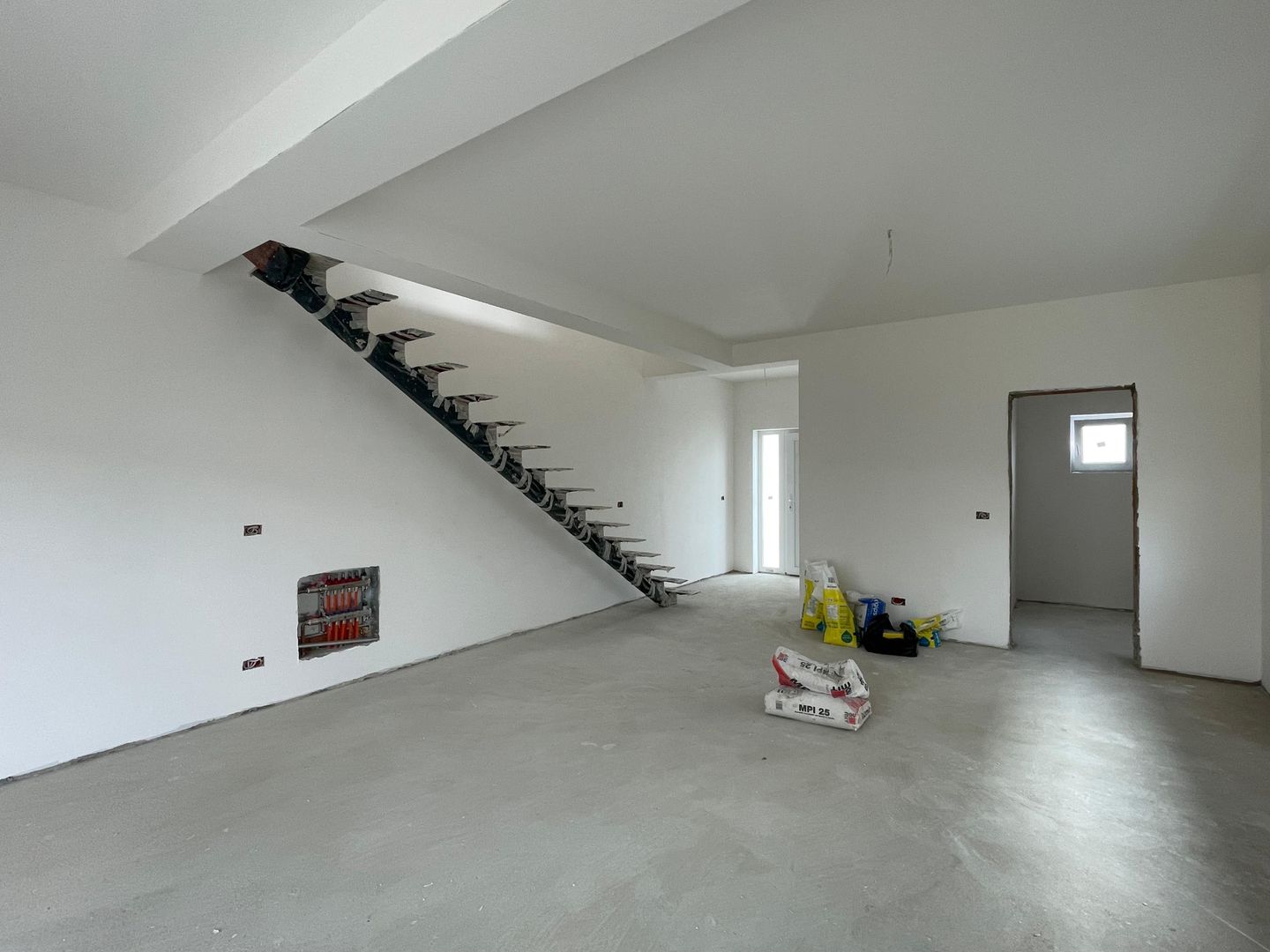 Duplex 3 dormitoare - toate utilitatile - Mosnita - Urseni - Poză 2