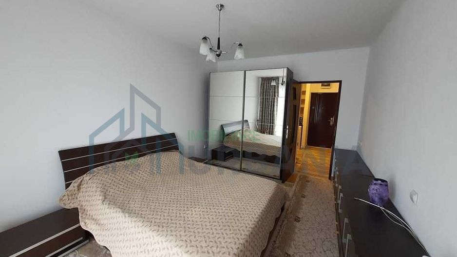 Inchiriez Apartament 2 camere Green Park Tatarasi - Poză 8