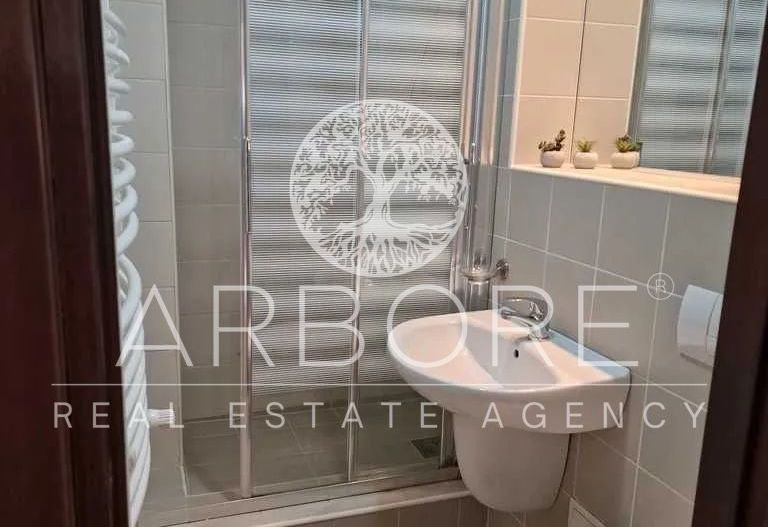 Apartament spațios cu 4 camere în zona Decebal - Poză 4