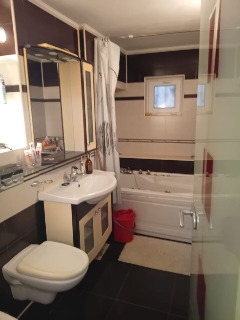 Apartament decomandat 3 camere, I.C.Frimu - Poză 3