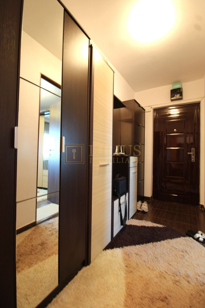Apartament spatios, 3 camere, semidecomandat, Calea Buziasului - Poză 5