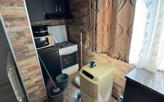 vand apartament 3 camere, zona Splai Mihai Viteazul, et 3, incalzire p - Poză 10