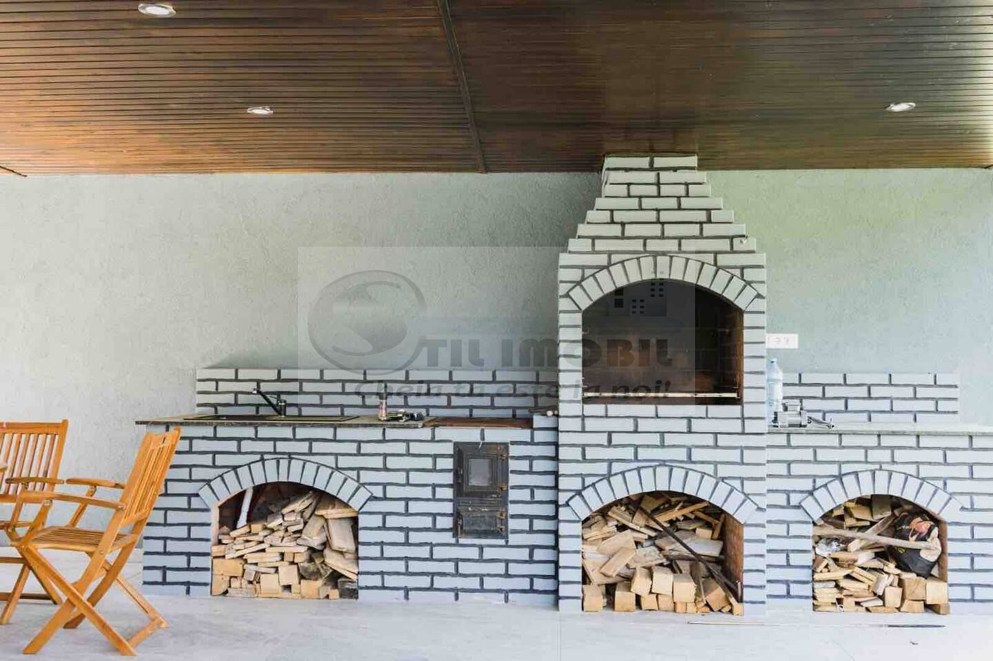 Pensiune de vanzare Voronet - 6 camere - 7 bai - Poză 16