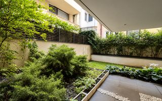 Apartament 4 camere cu curte generoasă - Poză 2
