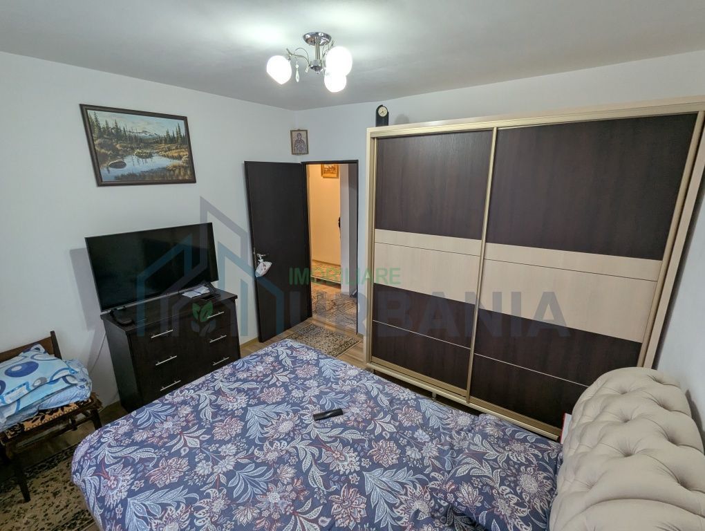 Apartament 3 camere decomandat, renovat și mobilat – Piața Voievozilor, Alexandru cel Bun - Poză 4