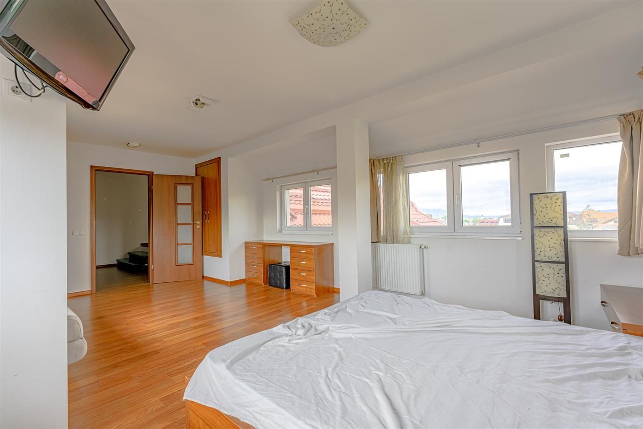 Duplex 3 Camere – 132 mp, Brașovul Vechi, Strada Avram Iancu - Poză 10