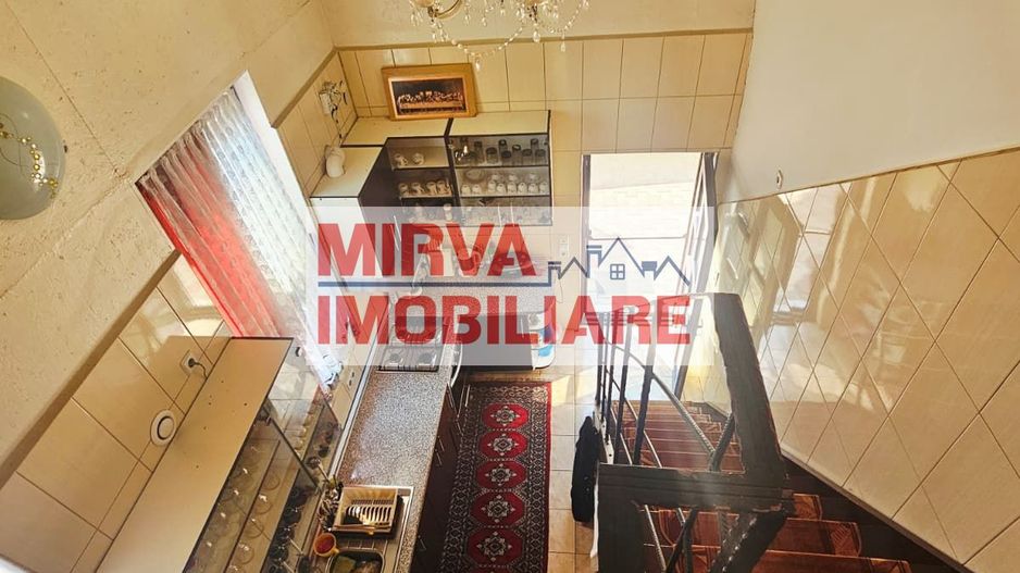 🏡 Casă spațioasă cu 9 camere în Strejnicu – pentru locuință, birouri - Poză 77