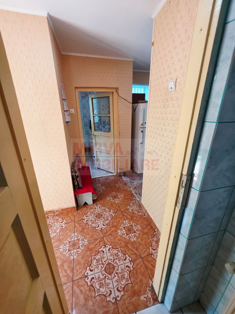 Casă 4 camere, teren 315 mp, garaj – Cantacuzino, Ploiești - Poză 8