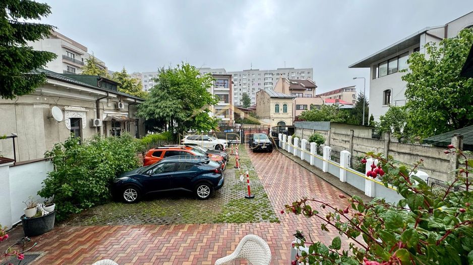 Spatiu de birouri in Vila Interbelica ***104mp utili***// Victoriei - Poză 25