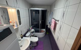 Casă individuală recent renovată, curte mare, GUSTERITA Sibiu - Poză 7