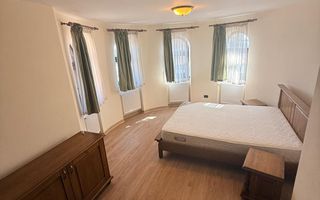 Mosnita Noua-Castel Royal| 2 camere| stil bavarez din lemn si piatra naturala - Poză 1