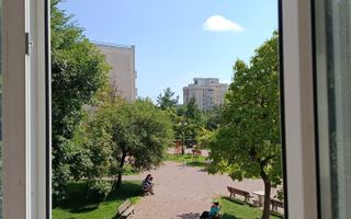 Apartament 3 camere, 78 mp, etaj 1, cu vedere la esplanada Nicolina, Iași - Poză 1